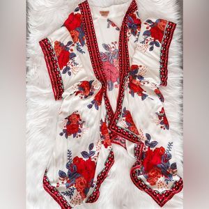 Flying Tomato Floral handkerchief Kimono Red, White & Blue Size Small / Medium